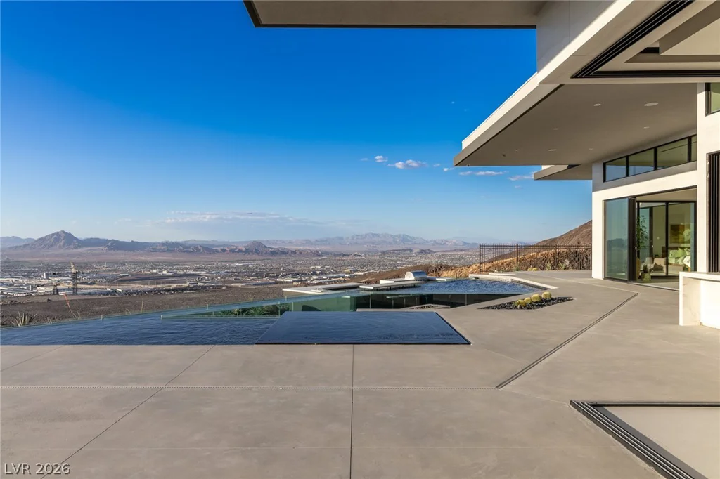 563 Grand Rim, Henderson, NV 89012