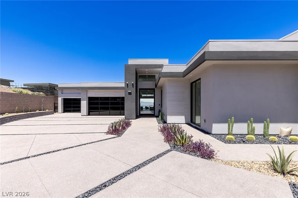 563 Grand Rim, Henderson, NV 89012