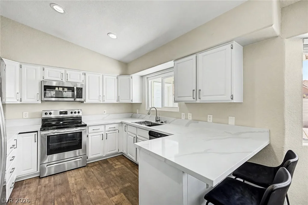 1101 Byorick, Las Vegas, NV 89128