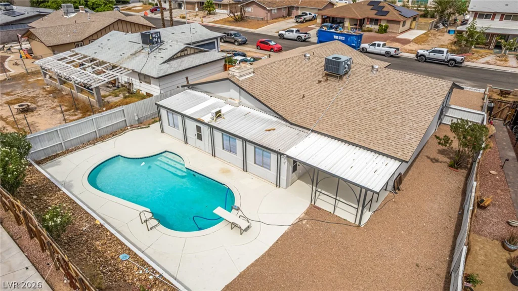 324 Lakehurst, Las Vegas, NV 89145