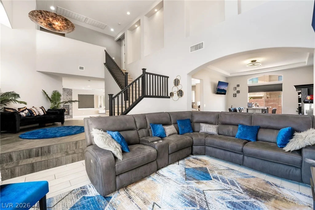 8358 Nelson Ridge, Las Vegas, NV 89178