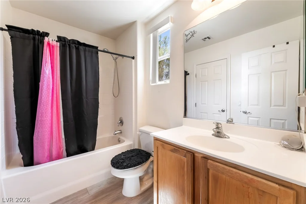 8358 Nelson Ridge, Las Vegas, NV 89178