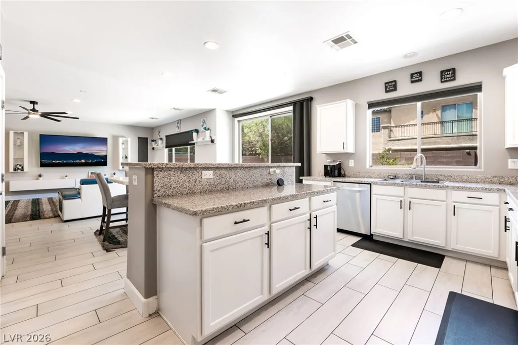 8358 Nelson Ridge, Las Vegas, NV 89178