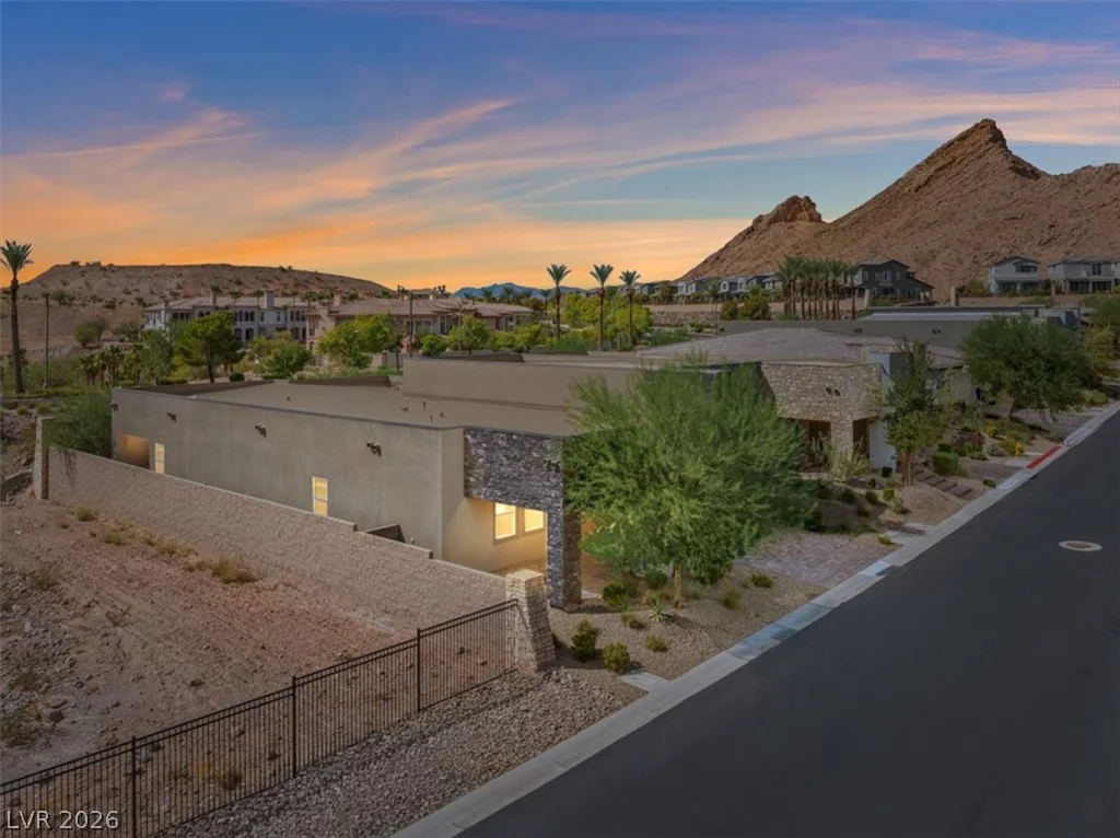37 Charlotte Ridge, Henderson, NV 89011