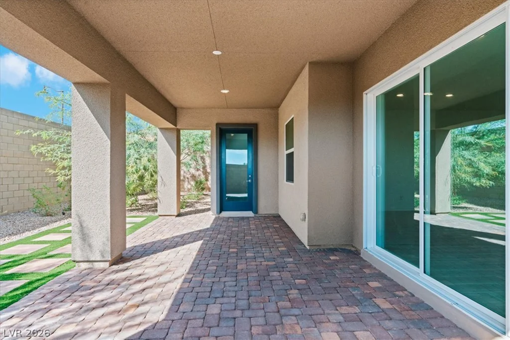 37 Charlotte Ridge, Henderson, NV 89011