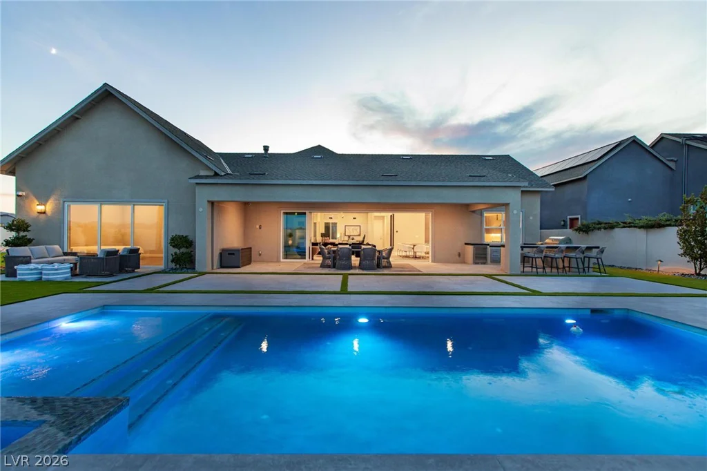 8860 Sweet Magnolia, Las Vegas, NV 89113