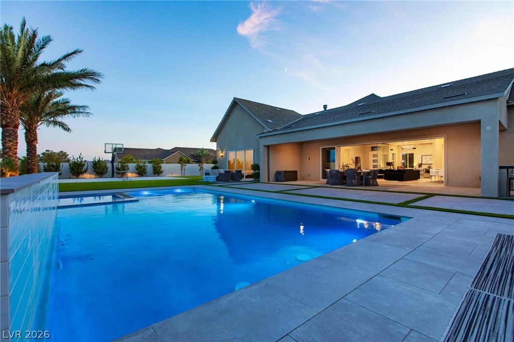 8860 Sweet Magnolia, Las Vegas, NV 89113