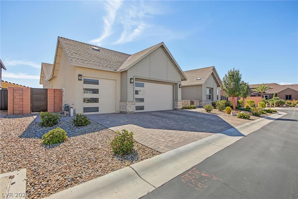 8860 Sweet Magnolia, Las Vegas, NV 89113