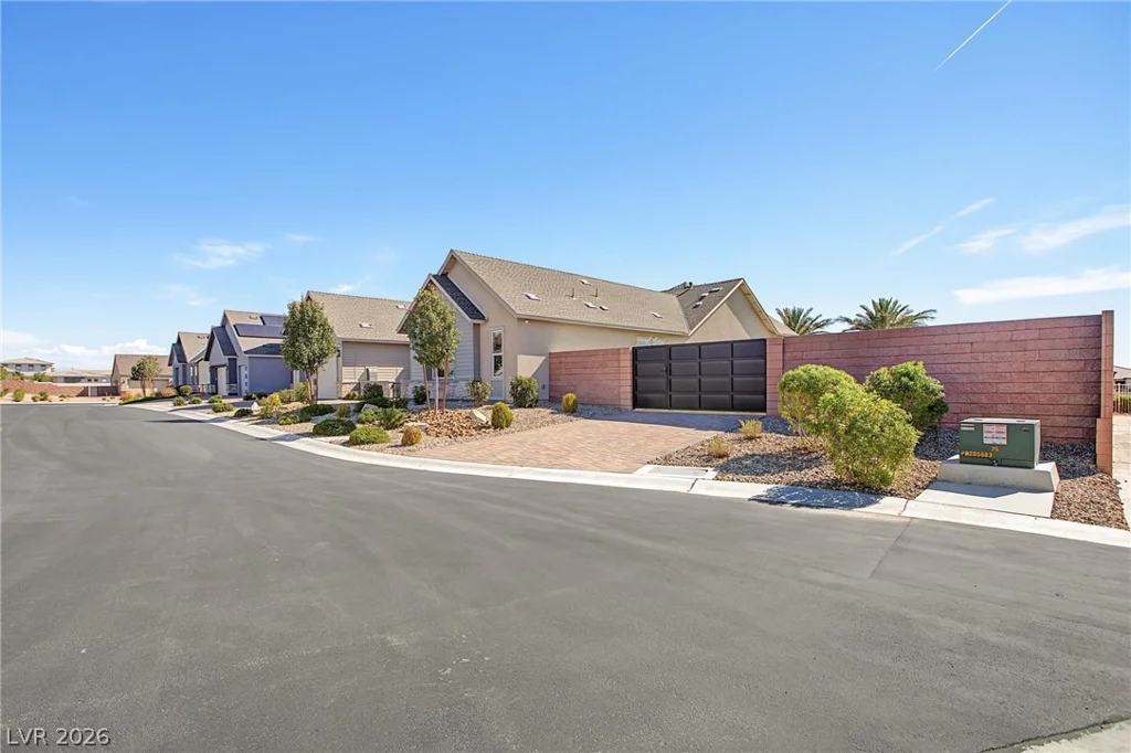 8860 Sweet Magnolia, Las Vegas, NV 89113