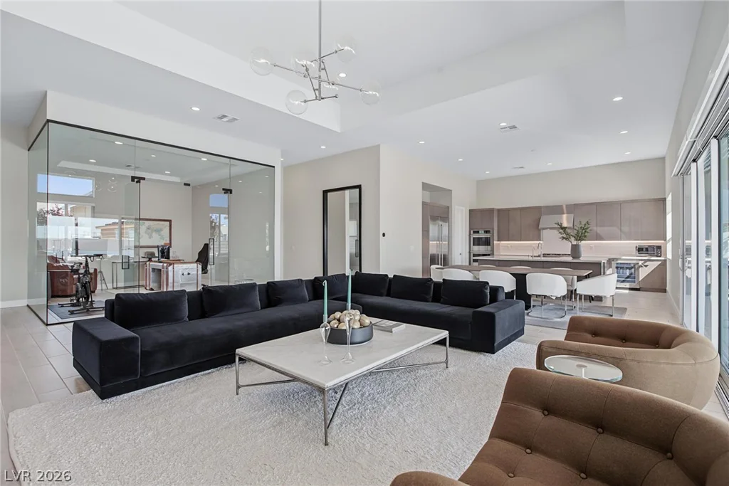8860 Sweet Magnolia, Las Vegas, NV 89113