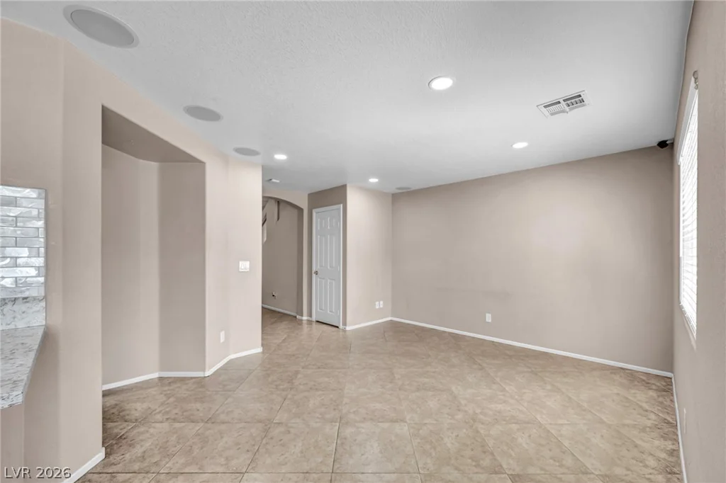 9065 Epworth, Las Vegas, NV 89148