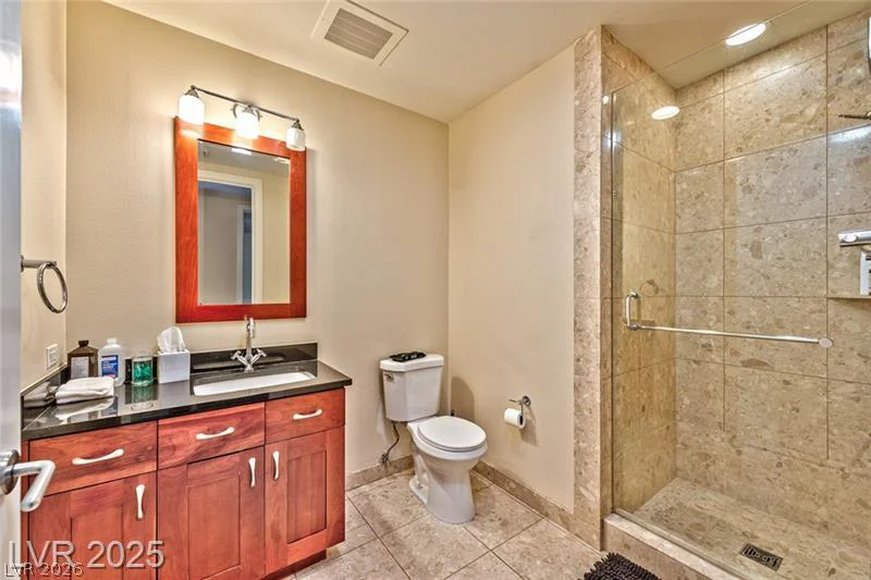 4525 Dean Martin, Las Vegas, NV 89103