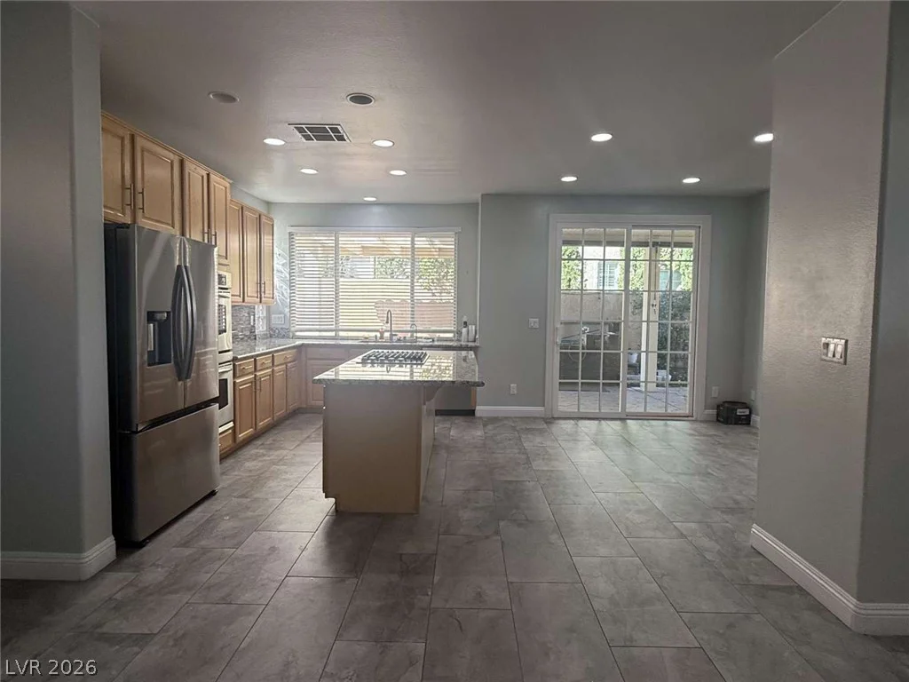 9329 Eagle Ridge, Las Vegas, NV 89134
