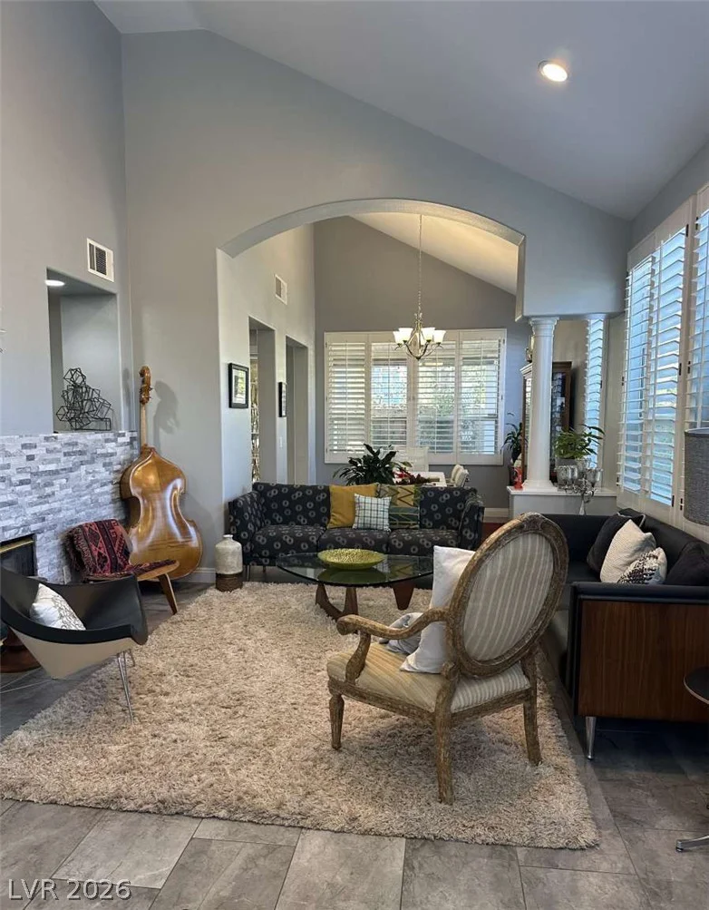 9329 Eagle Ridge, Las Vegas, NV 89134