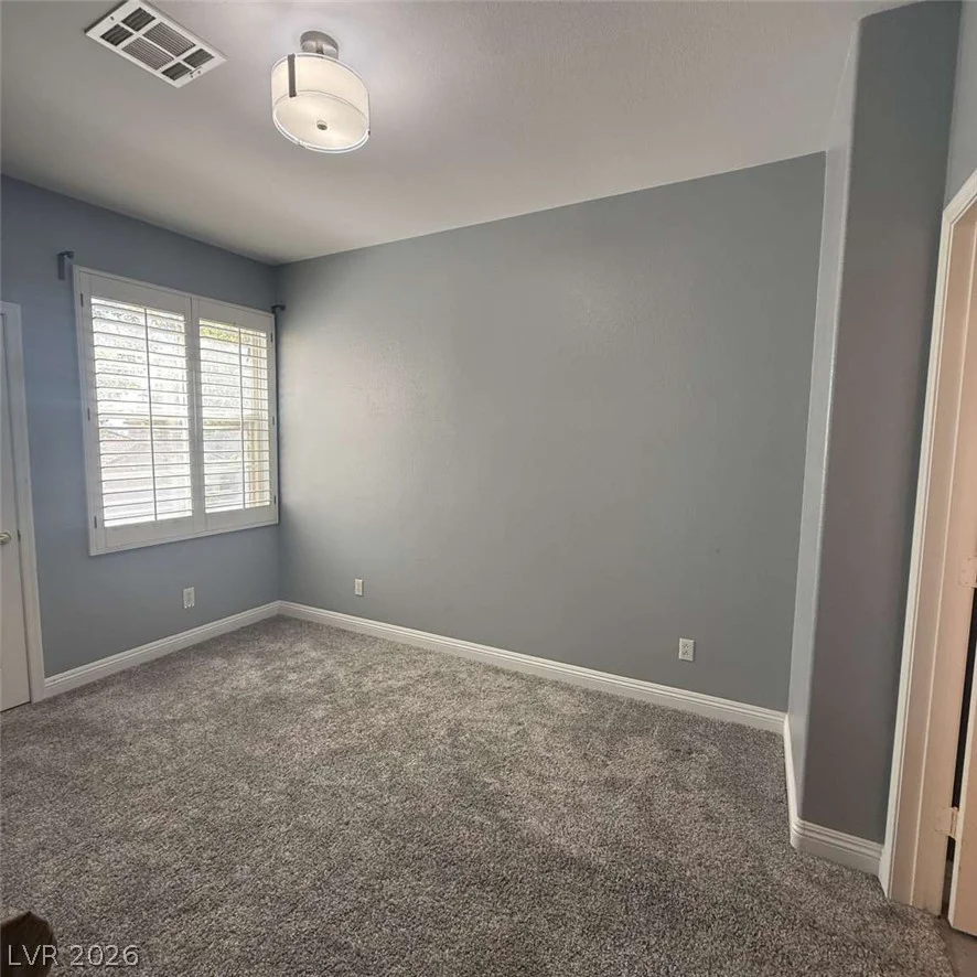 9329 Eagle Ridge, Las Vegas, NV 89134