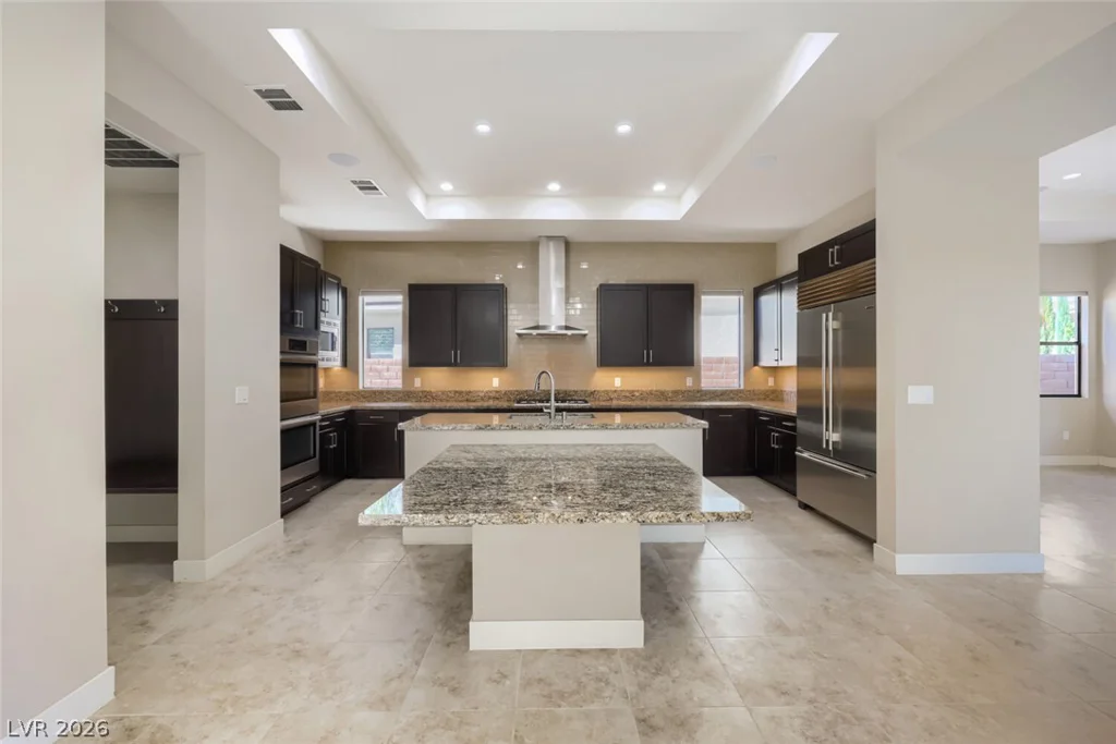 70 Grey Feather, Las Vegas, NV 89135