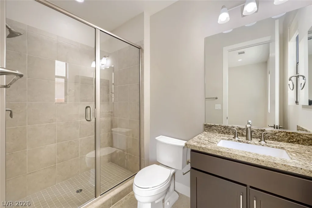 70 Grey Feather, Las Vegas, NV 89135