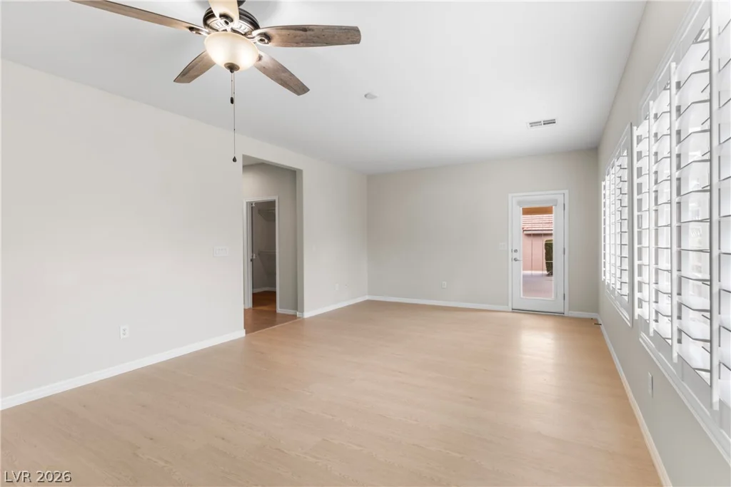 2120 Clearwater Lake, Henderson, NV 89044