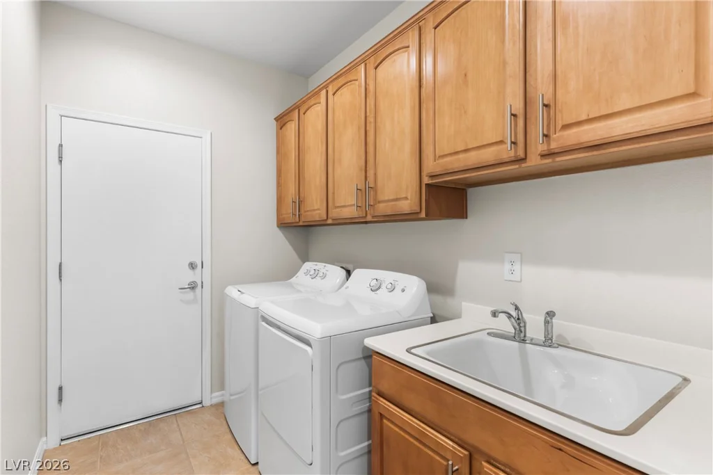 2120 Clearwater Lake, Henderson, NV 89044