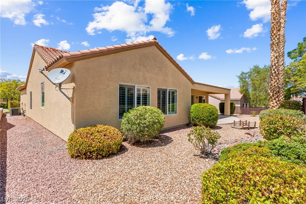2120 Clearwater Lake, Henderson, NV 89044