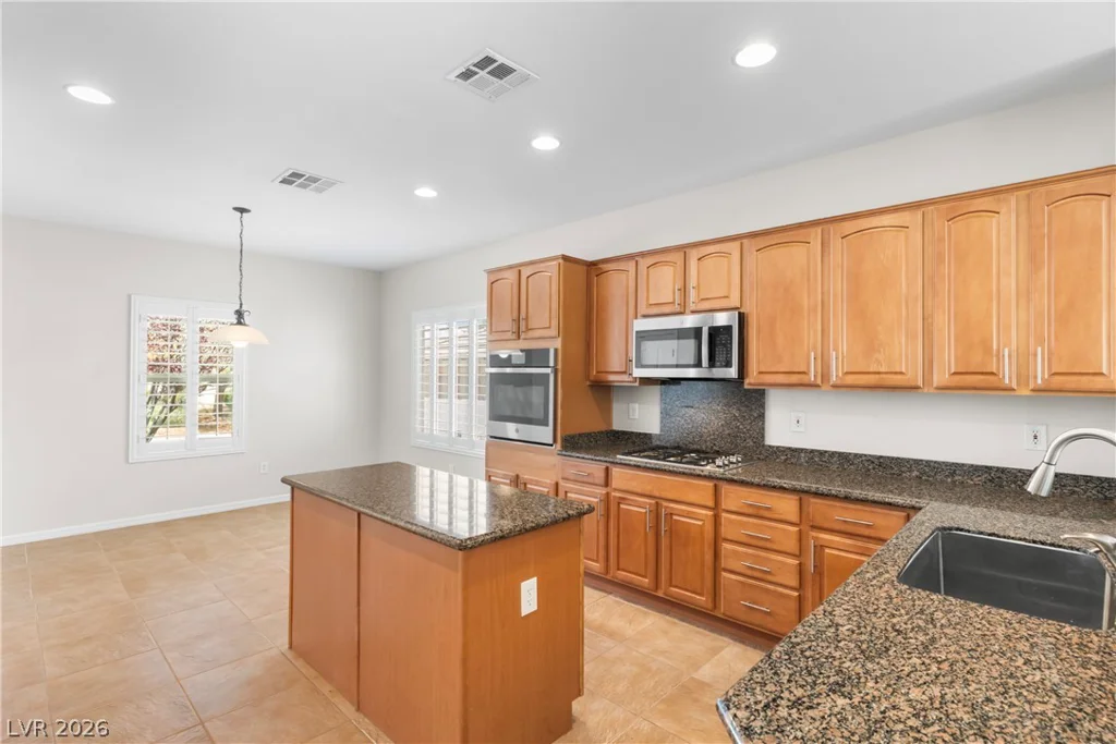 2120 Clearwater Lake, Henderson, NV 89044