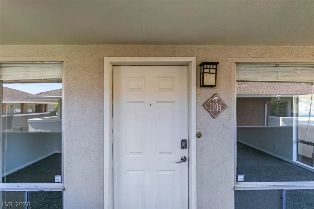 714 Oakmont, Las Vegas, NV 89109