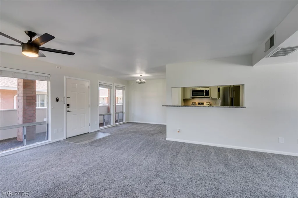 714 Oakmont, Las Vegas, NV 89109