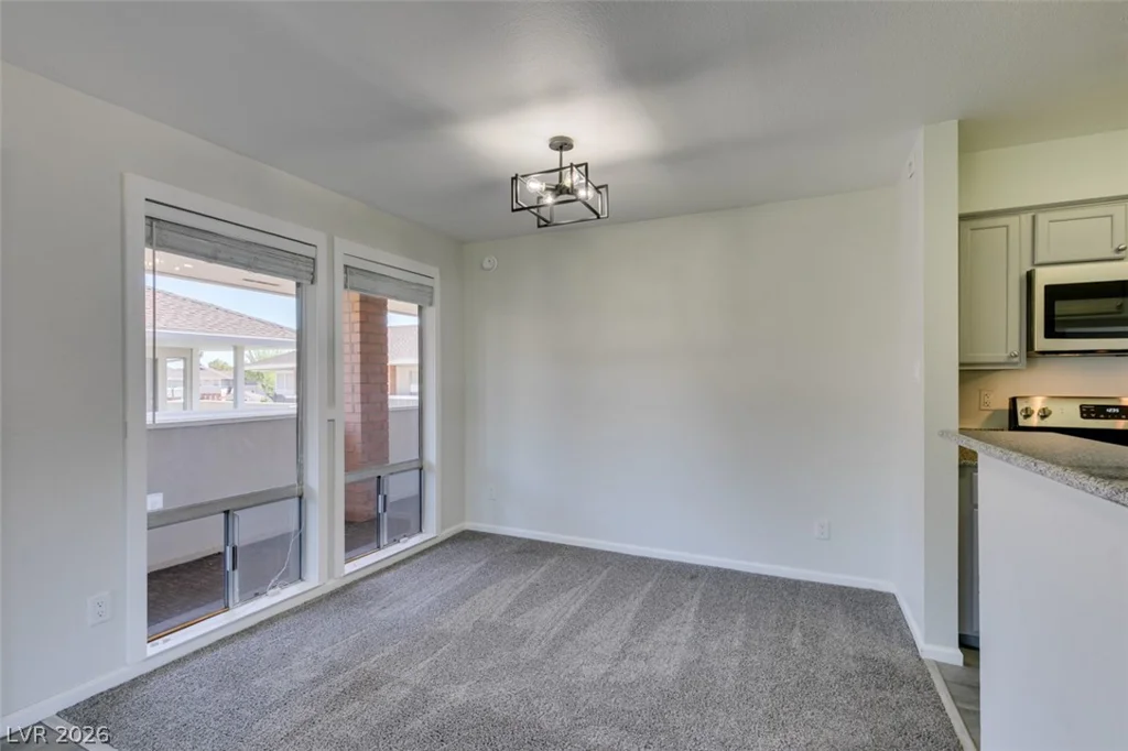 714 Oakmont, Las Vegas, NV 89109