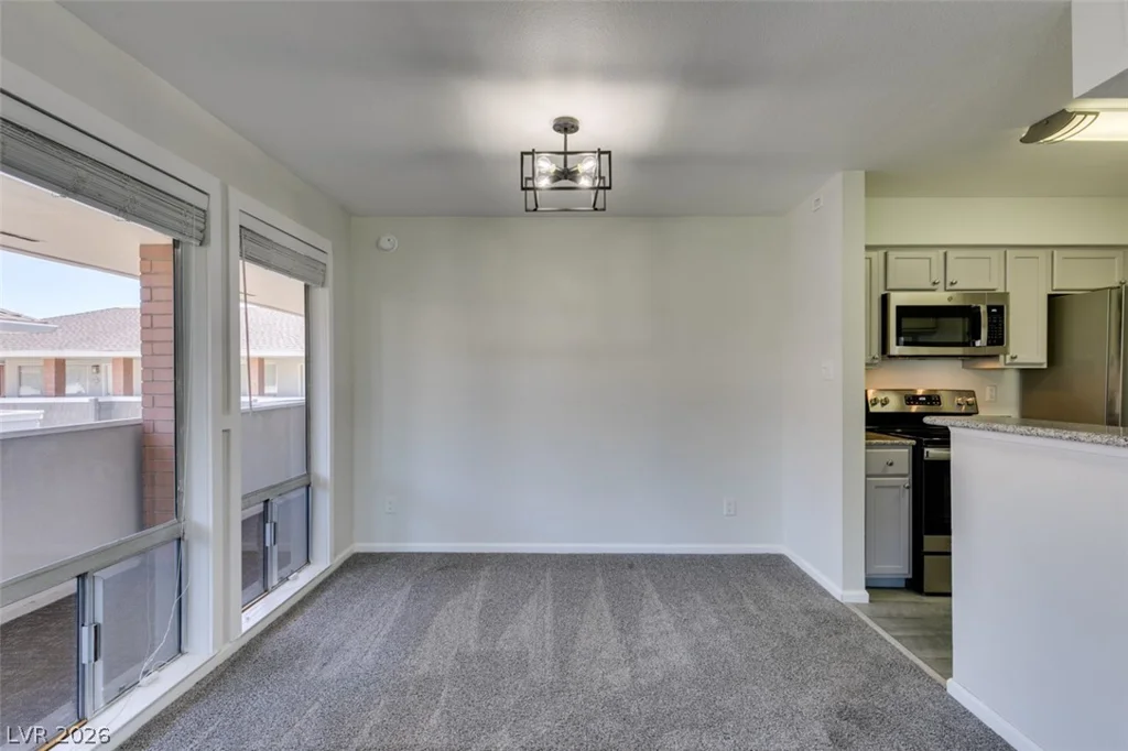 714 Oakmont, Las Vegas, NV 89109