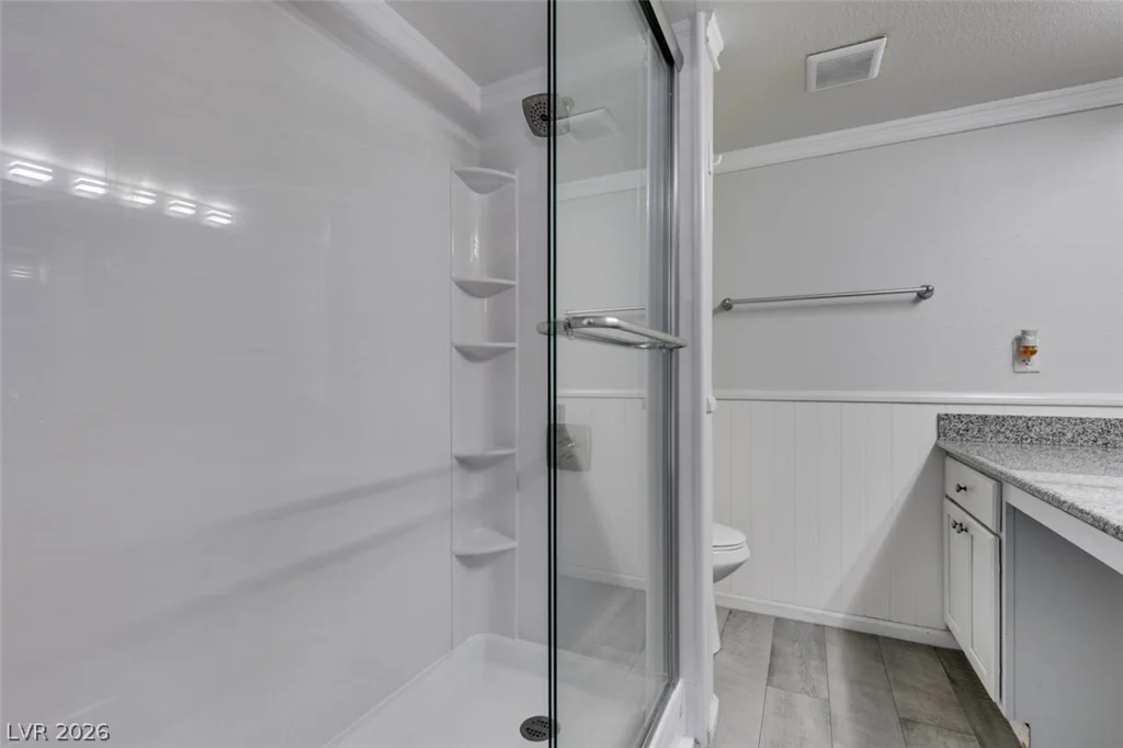 714 Oakmont, Las Vegas, NV 89109