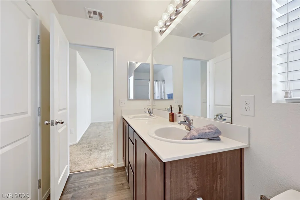 4122 San Cuervo Way, Las Vegas, NV 89115
