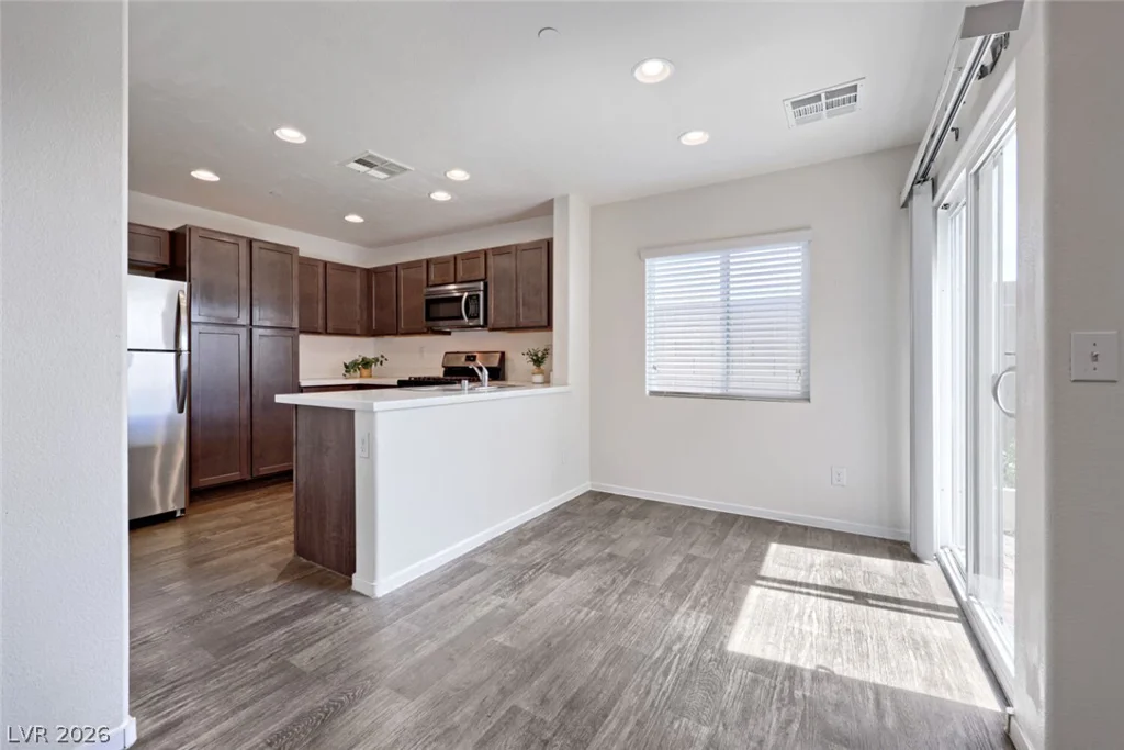 4122 San Cuervo Way, Las Vegas, NV 89115