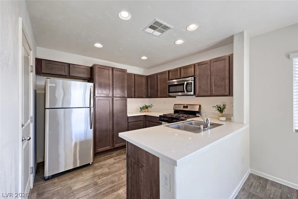 4122 San Cuervo Way, Las Vegas, NV 89115