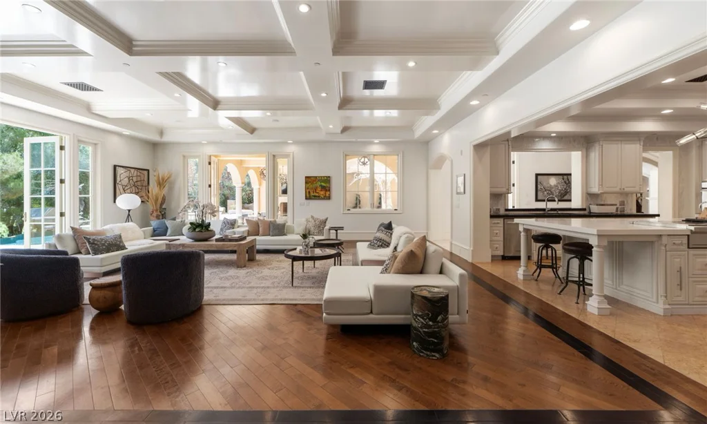 30 Augusta Canyon, Las Vegas, NV 89141