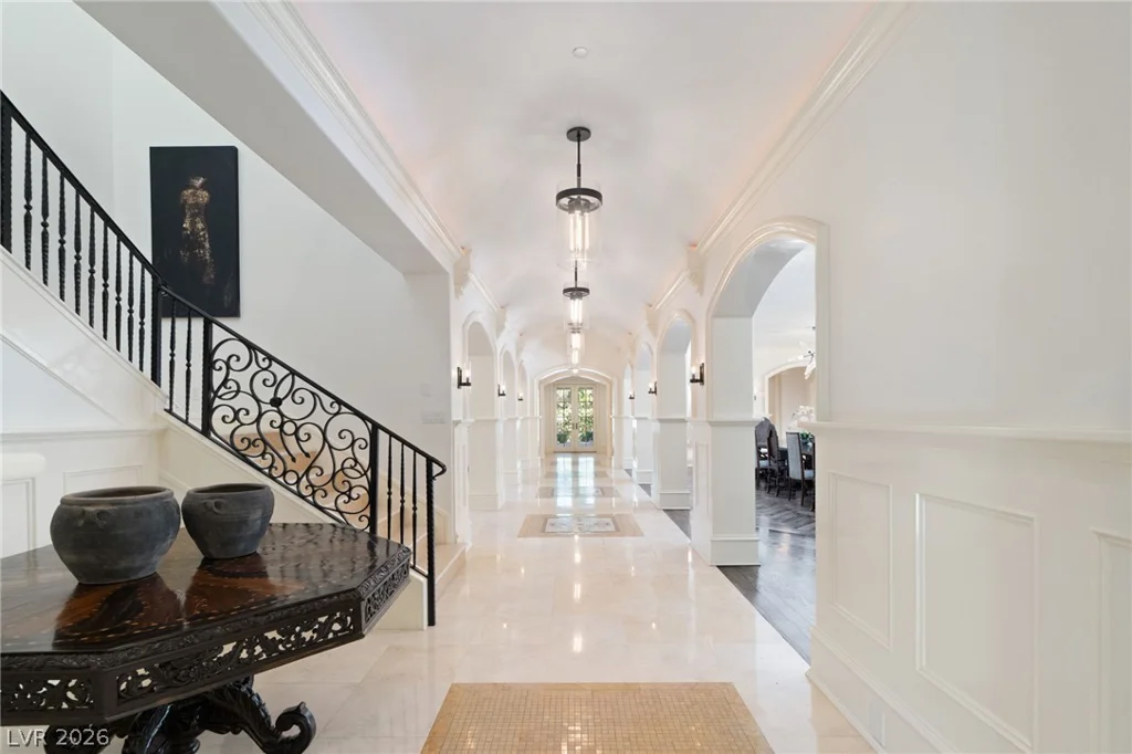 30 Augusta Canyon, Las Vegas, NV 89141