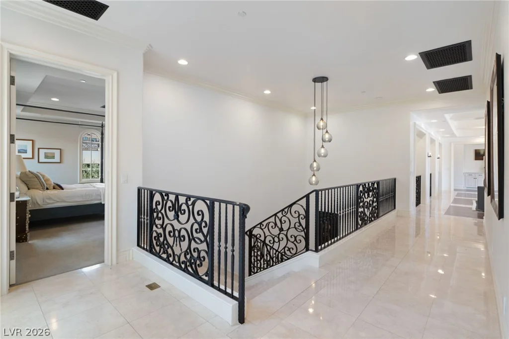 30 Augusta Canyon, Las Vegas, NV 89141