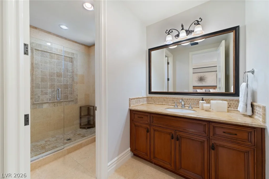 30 Augusta Canyon, Las Vegas, NV 89141