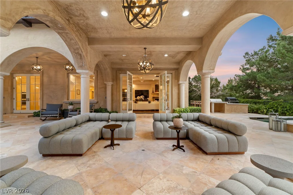30 Augusta Canyon, Las Vegas, NV 89141