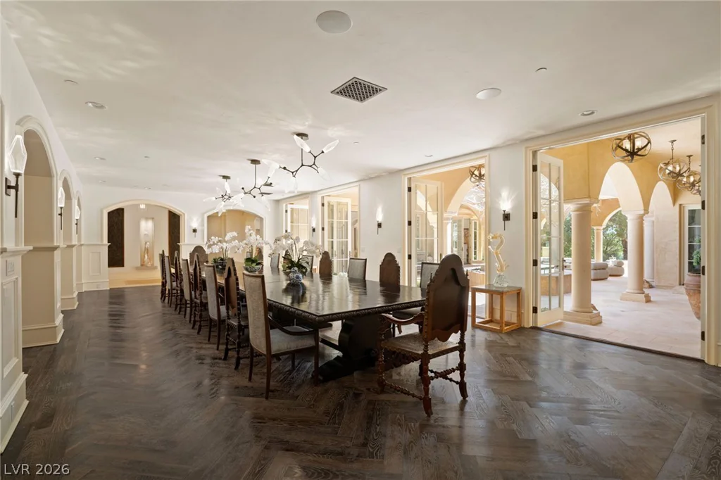 30 Augusta Canyon, Las Vegas, NV 89141