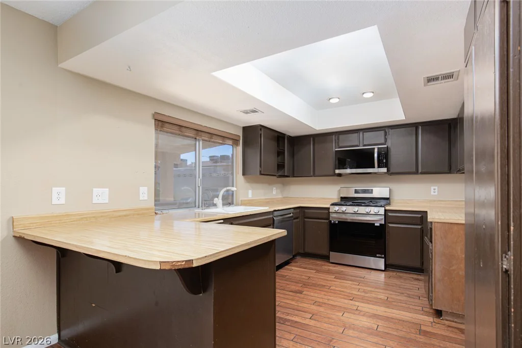 737 Brick, Henderson, NV 89002