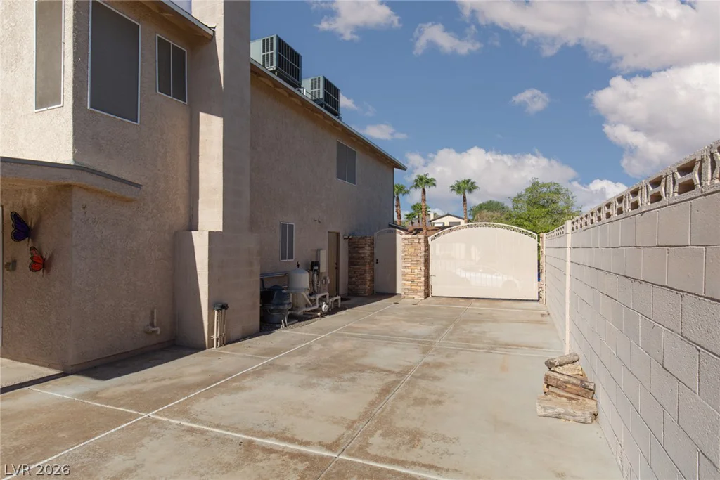 737 Brick, Henderson, NV 89002