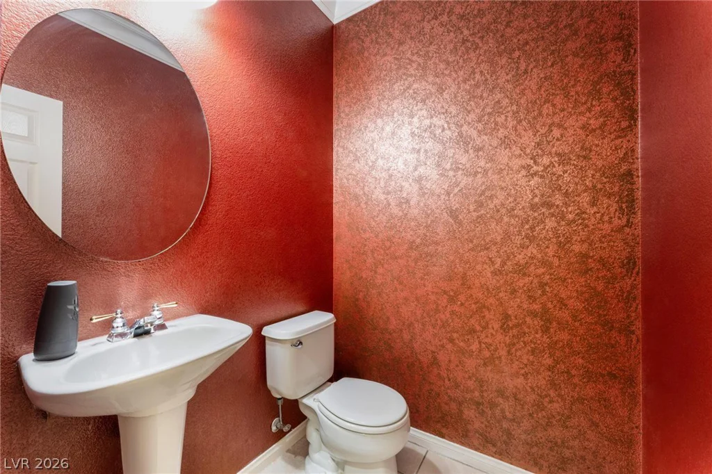 8901 Goldstone, Las Vegas, NV 89143