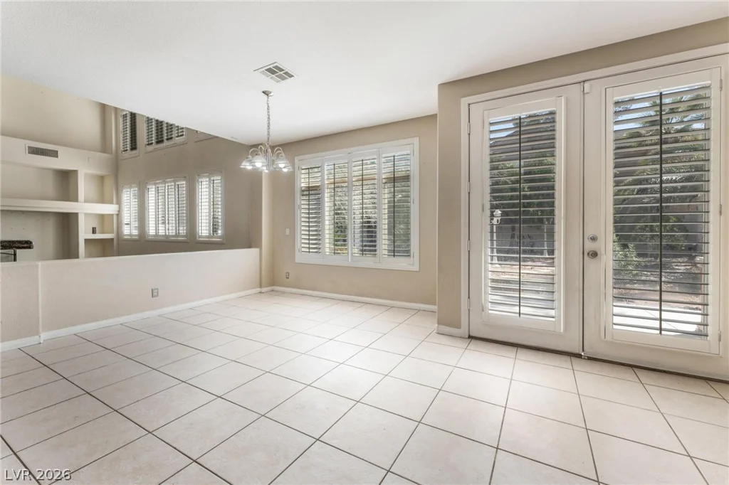 8901 Goldstone, Las Vegas, NV 89143