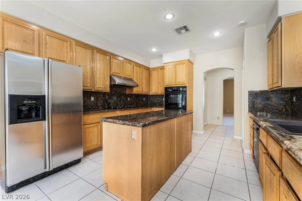 8901 Goldstone, Las Vegas, NV 89143