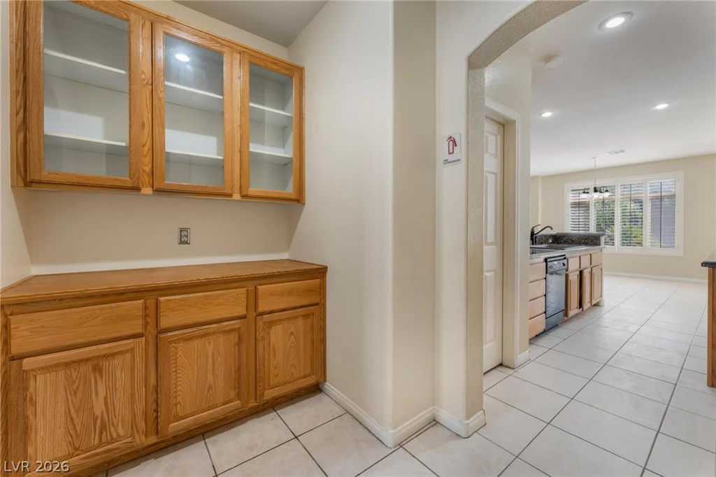 8901 Goldstone, Las Vegas, NV 89143