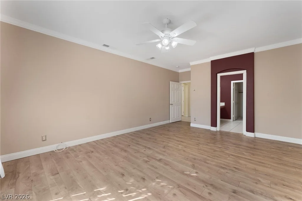 8901 Goldstone, Las Vegas, NV 89143