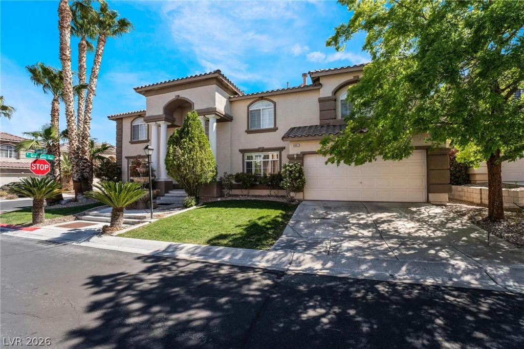 8901 Goldstone, Las Vegas, NV 89143