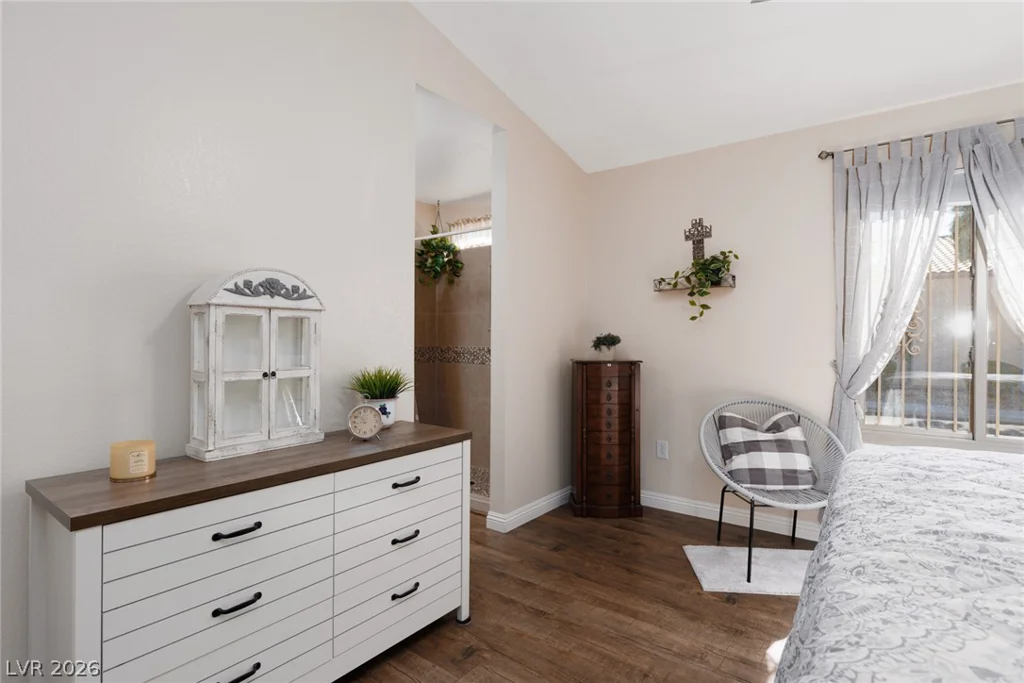 8301 Hydra, Las Vegas, NV 89128