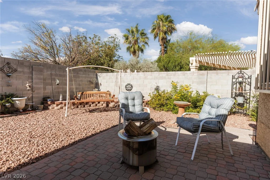 8301 Hydra, Las Vegas, NV 89128