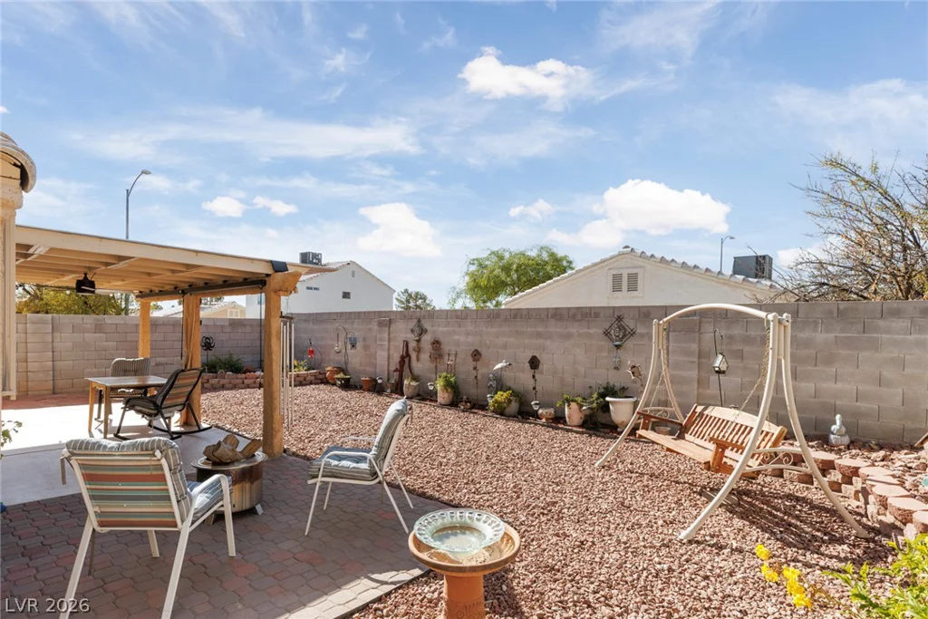 8301 Hydra, Las Vegas, NV 89128